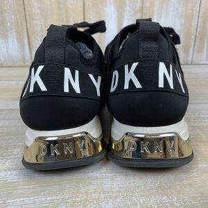 DKNY Women's Black White w/Metal Platform Sneakers Size 8.5 Shoes Miki FAF-2110
